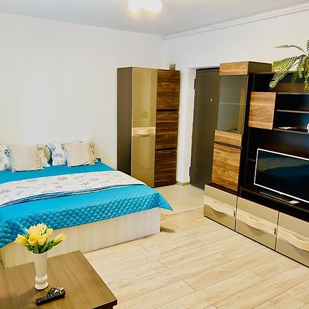 Apartament Garsoniera Trivale City Piteszti Zewnętrze zdjęcie
