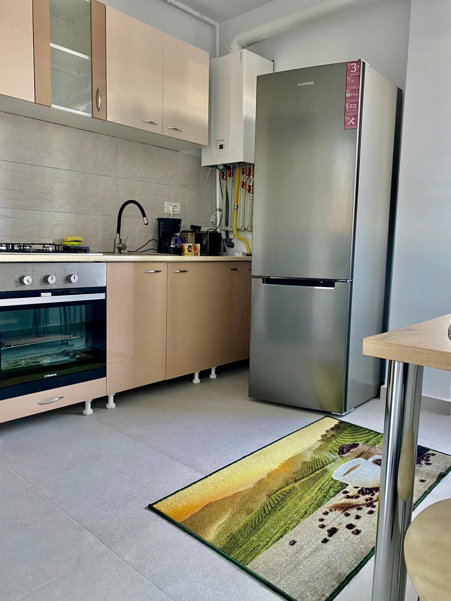 Apartament Garsoniera Trivale City Piteszti Zewnętrze zdjęcie